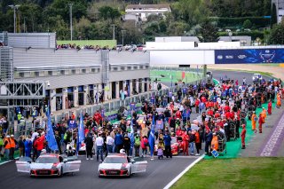 Gridwalk, Race 1
 | SRO / Dirk Bogaerts Photography