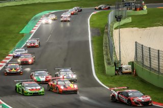 Race 1
 | SRO / Patrick Hecq Photography