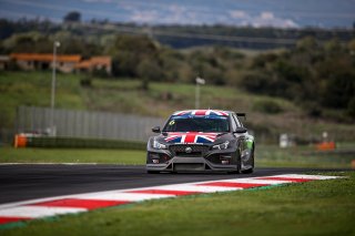 #6 GREAT BRITAIN GBR Rory BUTCHER MG6 Xpower TCR* Cobra Sport AmD Autoaid/RCIB Insurance, Free Practice 1
 | SRO / Kevin Pecks-1VIER