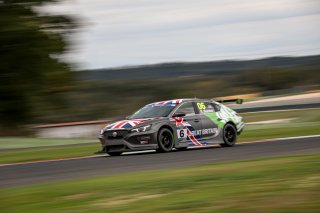 #6 GREAT BRITAIN GBR Rory BUTCHER MG6 Xpower TCR* Cobra Sport AmD Autoaid/RCIB Insurance, Free Practice 2
 | SRO / Kevin Pecks-1VIER