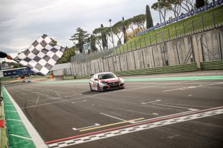 #88 HONG KONG HKG Ka To JIM Honda Civic FK7 TCR Honda Racing, Race 1
 | SRO / Kevin Pecks-1VIER