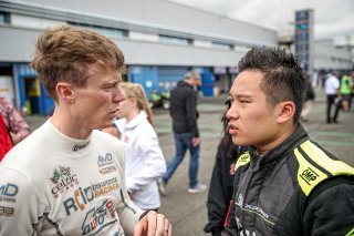 #18 CHINA CHN Zhendong ZHANG MG6 Xpower TCR* MG XPOWER Racing Team, #6 GREAT BRITAIN GBR Rory BUTCHER MG6 Xpower TCR* Cobra Sport AmD Autoaid/RCIB Insurance, Race 1
 | SRO / Kevin Pecks-1VIER