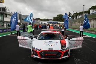 Gridwalk, Race 2
 | SRO / Kevin Pecks-1VIER