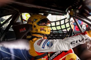 #33 NETHERLANDS NLD Tom CORONEL Honda Civic FK7 TCR Boutsen Ginion Racing, Gridwalk, Race 2
 | SRO / Kevin Pecks-1VIER