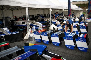 Setup
 | SRO / Kevin Pecks-1VIER