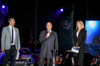 Parade
 | SRO / Kevin Pecks-1VIER