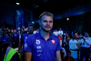  | SRO / Kevin Pecks-1VIER