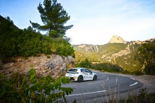 #30 - Italy - Roberto Dapra - Luca Guglielmetti - Peugeot 208 Rally4, Rally 4
 | SRO / Nico Deumille