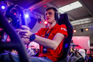 #46 - Belgium - Kuhn Mathias - McLaren 720S GT3, Esports
 | SRO / TWENTY-ONE CREATION - Jules Benichou