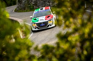 #30 - Italy - Roberto Dapra - Luca Guglielmetti - Peugeot 208 Rally4, Rally 4
 | SRO / Nico Deumille