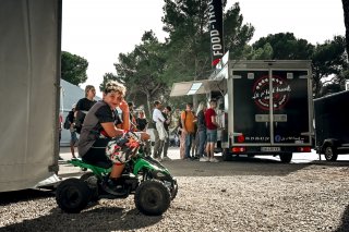 Ambiance, Paddock
 | SRO / Nico Deumille