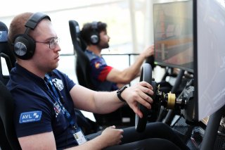 #6  Germany - Niklas Houben  Esports GT
 | SRO / JEP