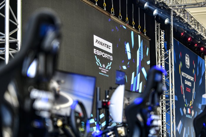 Fanatec Esports: Let's get ready to race